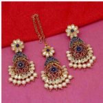 Blue color enamelled Kundan & Pearl Maang tikka and Earring Set