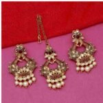 Kundan Pearl Maang Tikka and Earring Set
