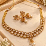 Antique Gold-Plated Kundan & Pearl Necklace Set with Matching Earrings – Wedding & Festive Jewellery SDN1176